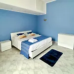 Santiago House